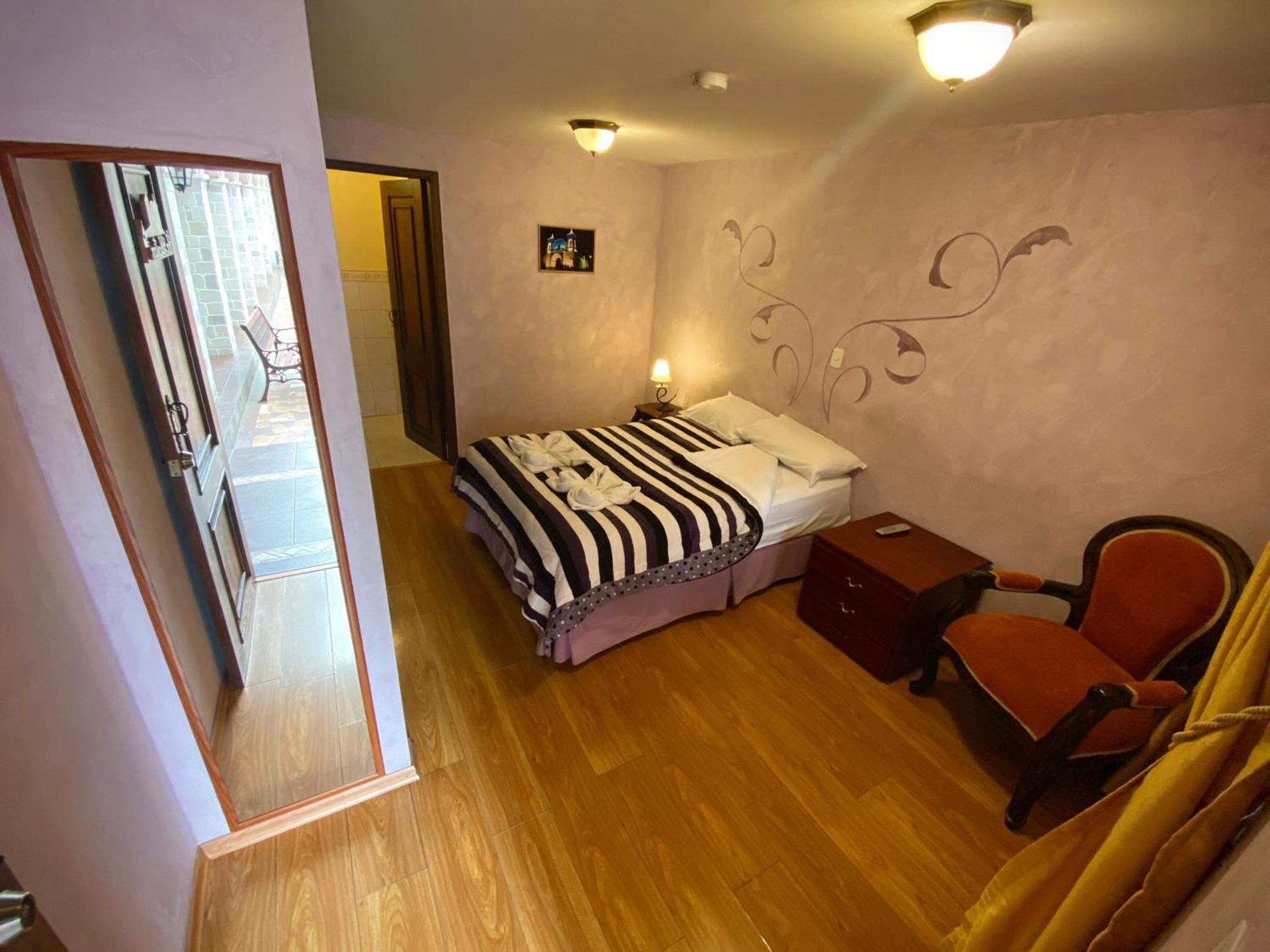 Golden Rest Latacunga Ξενοδοχείο Εξωτερικό φωτογραφία