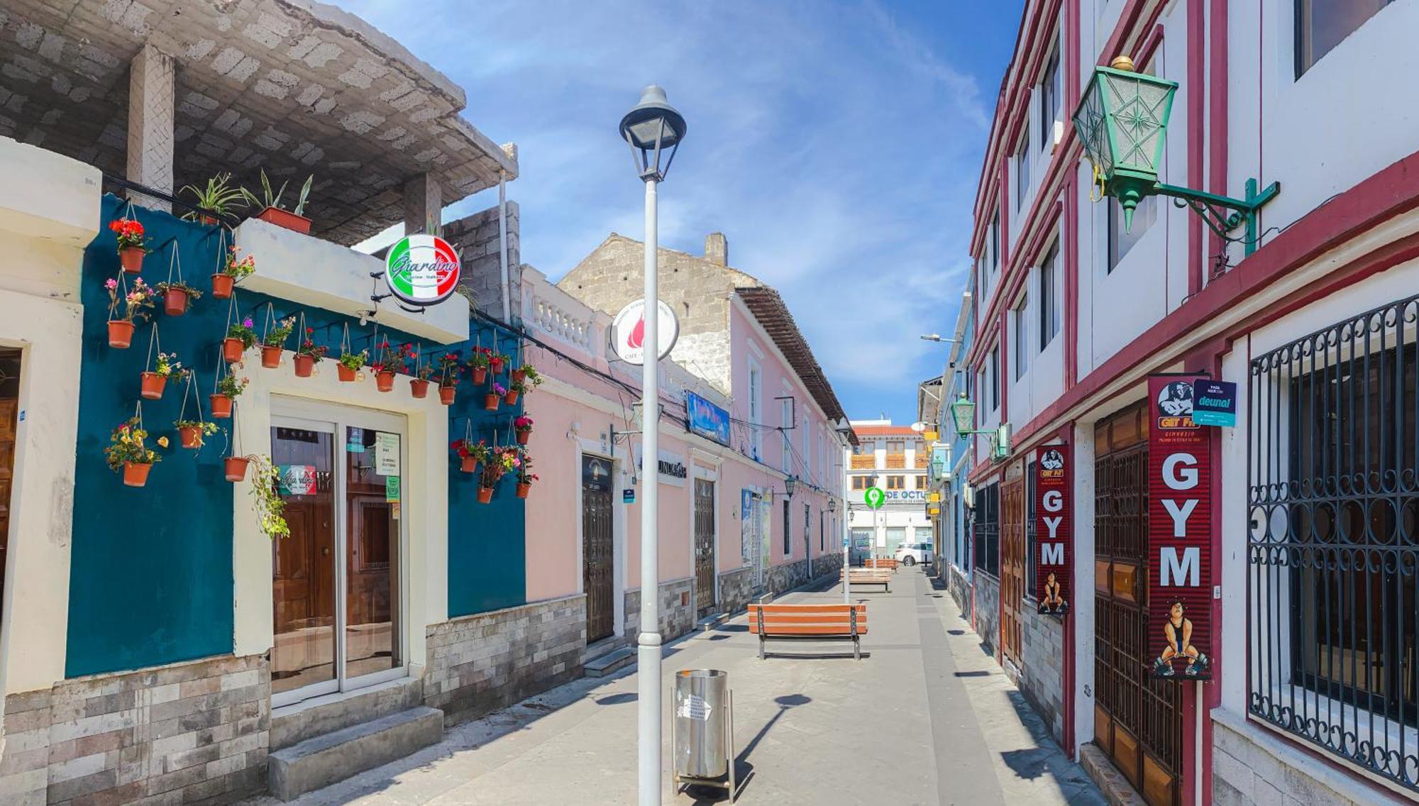 Golden Rest Latacunga Ξενοδοχείο Εξωτερικό φωτογραφία
